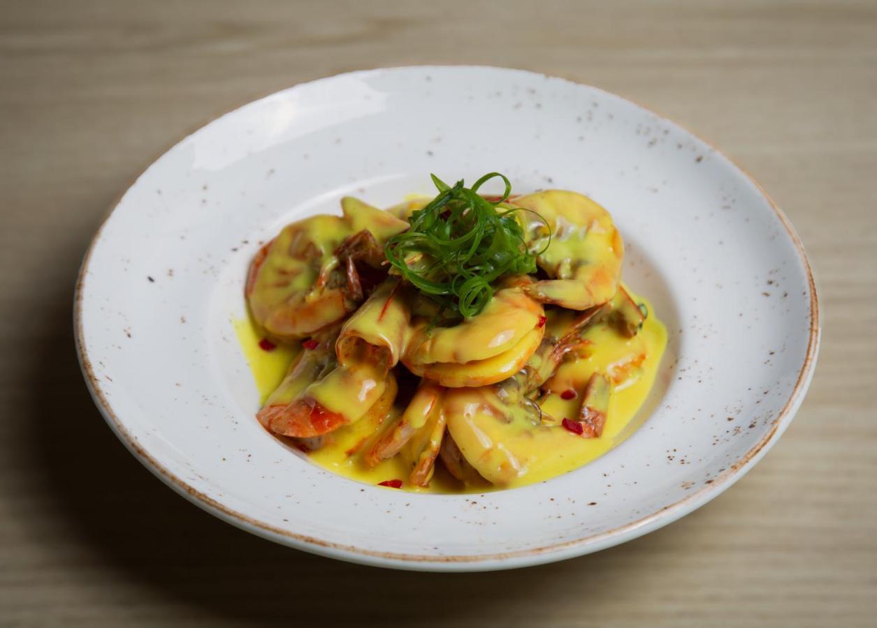 Best Western Premier Батуми Екстериор снимка A plate of shrimp with egg