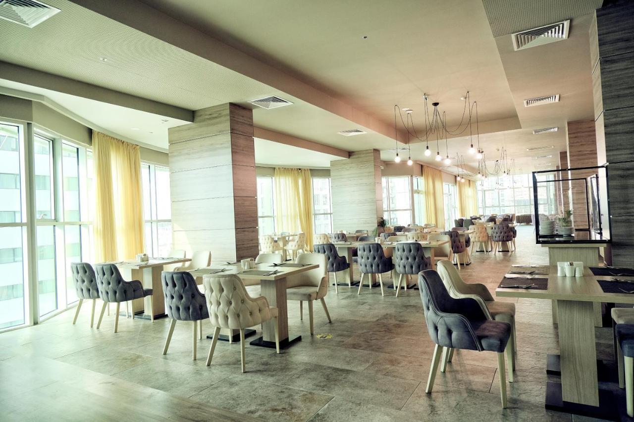 Best Western Premier Батуми Екстериор снимка Restaurant