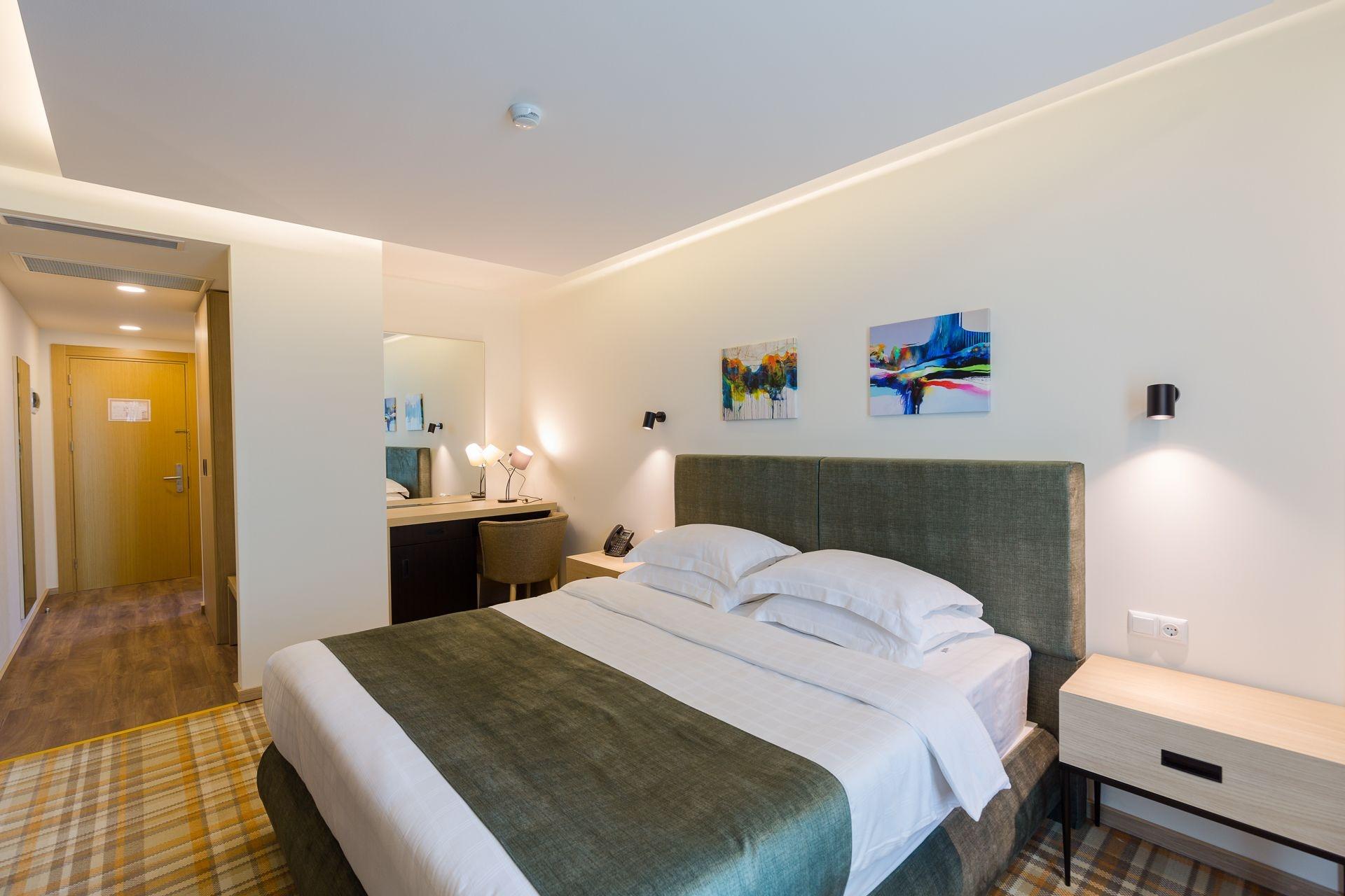 Best Western Premier Батуми Екстериор снимка A room at the hotel